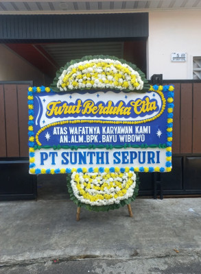 Papan Bunga Duka di Metro Barat